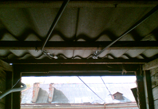 Ввод кабеля под крышу